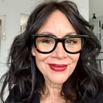 Lynette Reed - @lynettereedcandleexpert - Instagram