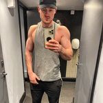 Aaron Lynn - @aaronlynn22 - Instagram