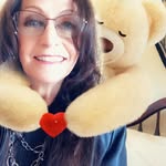 Lynn Adair - @sammik93819 - Instagram