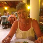 Lynn Bacon - @lynn.bacon.716 - Instagram