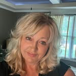 Lynn Barbour-Schmitz - @_lynnz - Instagram