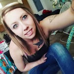 Taylor Lynn Barnhill - @chevy_mom_diesel - Instagram