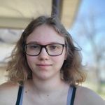 Erika - @lynn__bee - Instagram