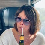 Lynn Bolton - @poppyandtreacle - Instagram