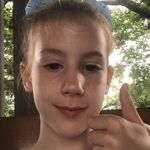 Makenzie Lynn Goss - @makenzieloves_pizza - Instagram