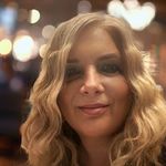 Lynn Healey - @lynnhealey - Instagram