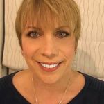Lynn Holtzman-Sacks - @holtzmansacks - Instagram