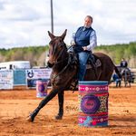 Lynn Horne - @longear_rider - Instagram