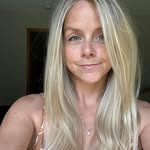 Lynn Hynes - @blubird20 - Instagram