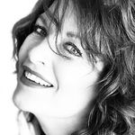 Lynn Kaiser - @lkaiser83 - Instagram