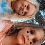 Me and my friend✨ - @emmalynnlemley - Instagram