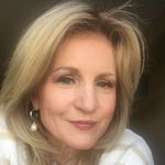 Lynn Massey - @lynnmcontact - Instagram