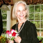 Lynn Mayes - @lynn_mayes - Instagram