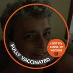 Lynn Mayes - @tunesforaparrot - Instagram