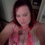 Lynn Messenger - @mammas_3angels - Instagram