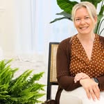 Lynn Moreira - @rightathomewithlynnmoreira - Instagram