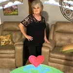 Lynn Neely - @lynn._.neely.3 - Instagram