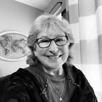 Lynn Neeley - @lynnlittlemom - Instagram