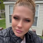 Robin Lynn Pressley - @robinlynnque - Instagram