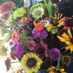 Lynn Raney & Catherine Gatlin - @lollie_flowers - Instagram