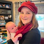 Lynn Sands - @peasthegoblin - Instagram