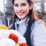 Lynn Shade - @zobinjarich - Instagram