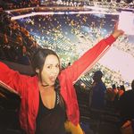 Courtney Lynn Shrum - @hello_coach_court - Instagram