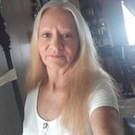 Rebecca Lynn Riffle Shuster - @riffleshuster - Instagram
