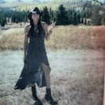 Lynn Sparkman - @lynn_akamom - Instagram