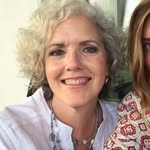 Lynn Sterling - @sterlingstagingandredesign - Instagram