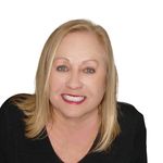 Lynn Stringer - @lynnstringer - Instagram