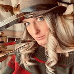 Janina Lynne Ackerman - @madalynneackerman - Instagram