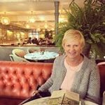 Lynne Archer - @archerlynne - Instagram