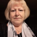 Lynne Ford - @lynneford35 - Instagram