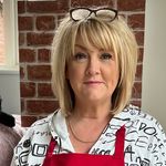 Lynne Green - @popoloceramicospilsby - Instagram