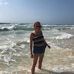 Lynn Hackett - @lynn.hackett.5 - Instagram