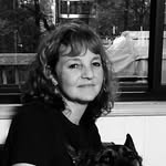 Lynne Hadley Lott - @stitch2rip - Instagram