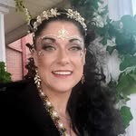 Lynne Simons - @brenlynne1217 - Instagram