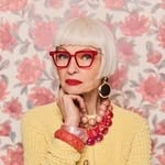 Lynn Stanton - @lynn.silverfox - Instagram