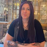 Lynne Webb - @lynnethedogstylist - Instagram