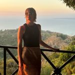 Lindsey Fuller - @findseyluller - Instagram