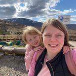 Lynsey Moore - @mrsmoo.re - Instagram