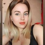 Lyra Davis - Facebook