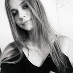 Mabel Riddle - @mabelriddle49 - Instagram