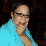 Karen Macon - @macbacon2012 - Instagram