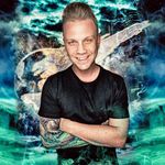 Mac Black - @blackmateria_retroverse - Instagram