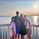 Maureen Sweeney - @macsweeney17 - Instagram