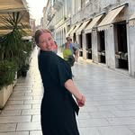 Mackenzie Barth - @mackenzie_barth - Instagram