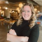 Dr. McKenzie Bayless, DC, CFMP - @wellnesswithdrkenzie - Instagram