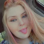 Mackenzie Flores - @mackenzie.beale.3 - Instagram